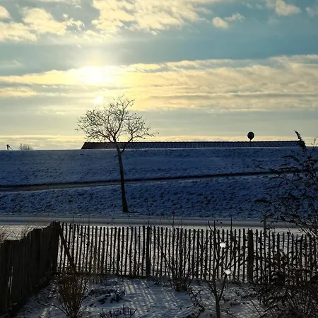 Lenis Deichblick Friedrichskoog